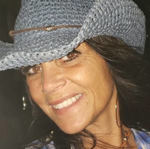 Meet your Posher, Vicki